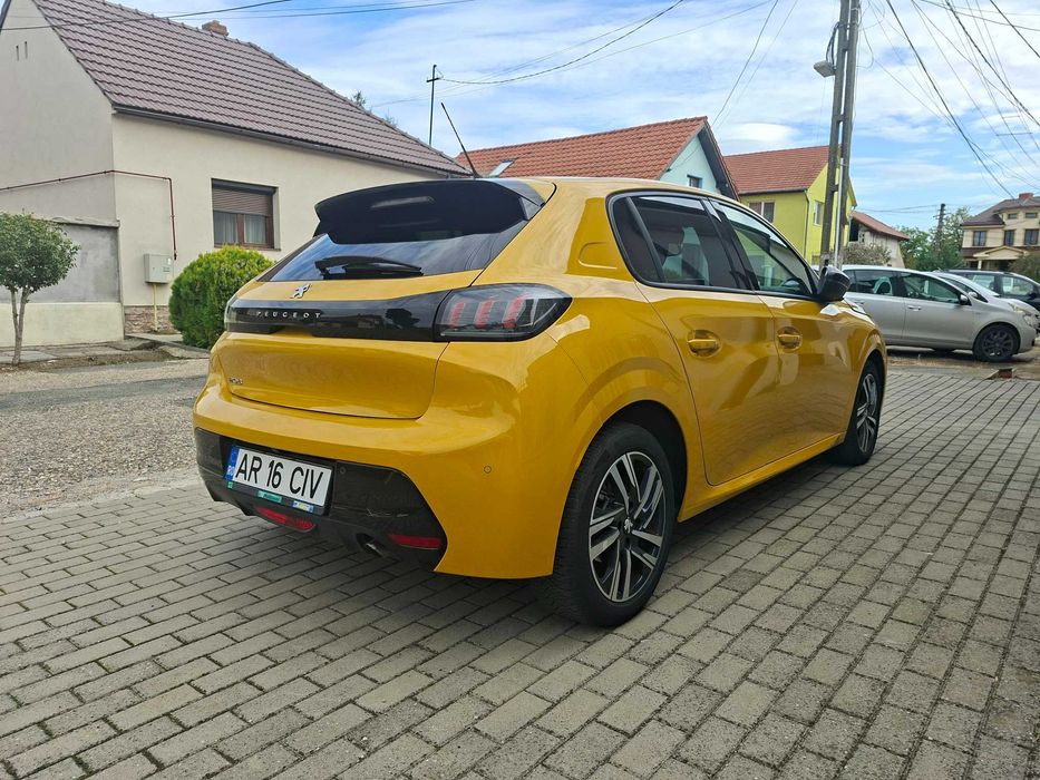 PEUGEOT 208 0 — imagine 4