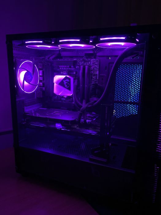 PC gaming ryzen 7 7700 radeon 7800xt 32gb ram