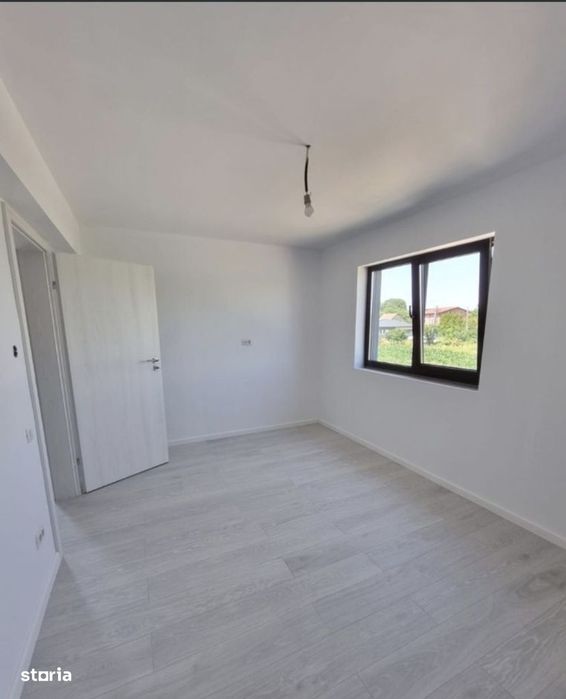Casa 3 Camere 2 Bai P+1E Teren 500 mp. Măgurele Ilfov