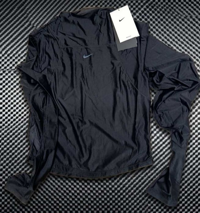 Дамски,оригинални тениски