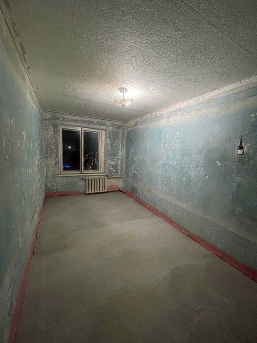 Продается квартира. Абай 4/4/4, отличная локация