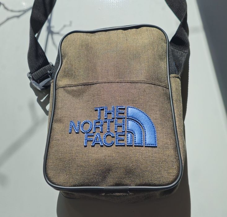 Vand Geanta de umar barbati de firma Nike, Adidas ,lacoste Super pret!