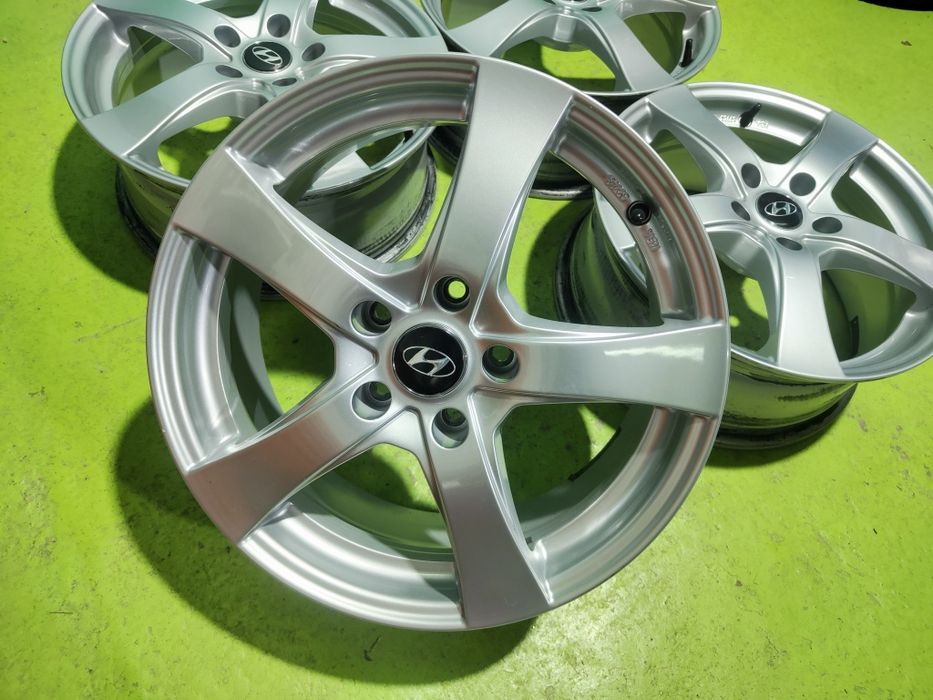 17 5x114.3 Hyundai Kia Mazda лети джанти 5х114.3
