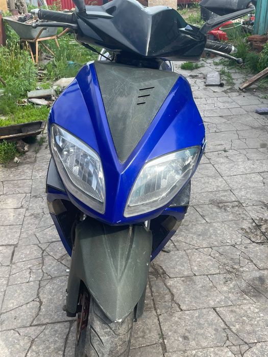 Продам скутер м8