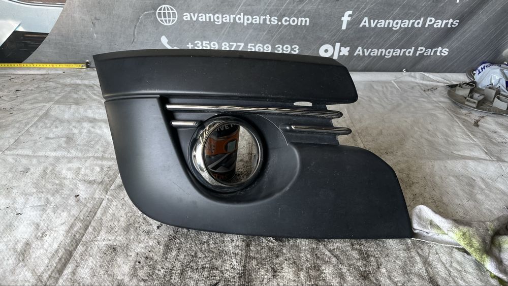 Peugeot 3008 дясна основа за халоген