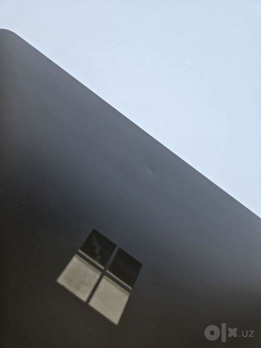 Microsoft surface 5 13.5
