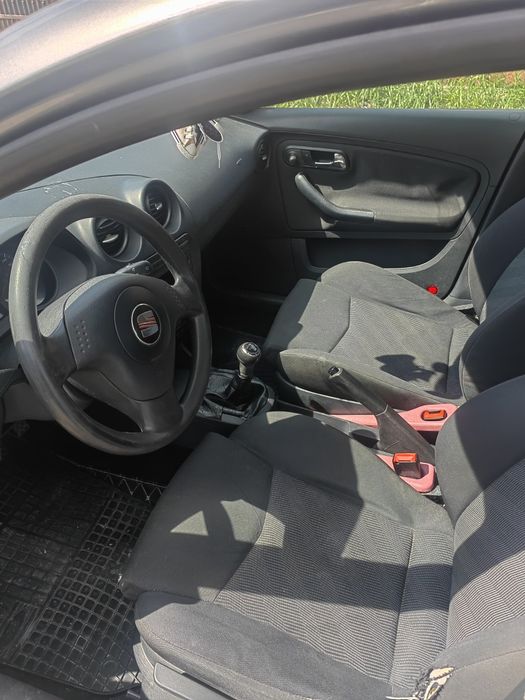 Vând seat ibiza 6L 1.4 TDI