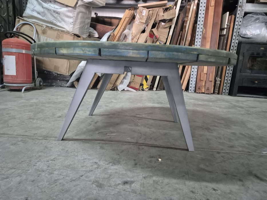 Винтидж реставрирана маса