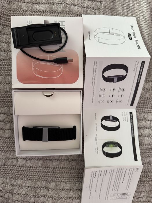 Фитнес браслет. HEALTN Smart bracelet