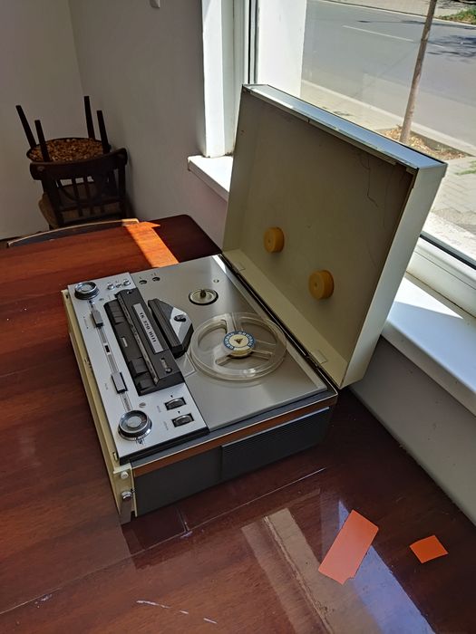 Продавам GRUNDIG-TK 320 HI-FI