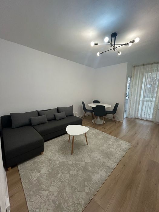 Inchiriez garsoniera