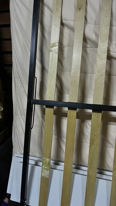 Двухспальный кровать