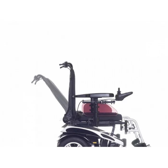 Инвалидная коляска  электрическая