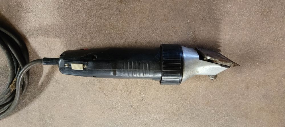 Машинка за подстригване на животни Lister 1000-3