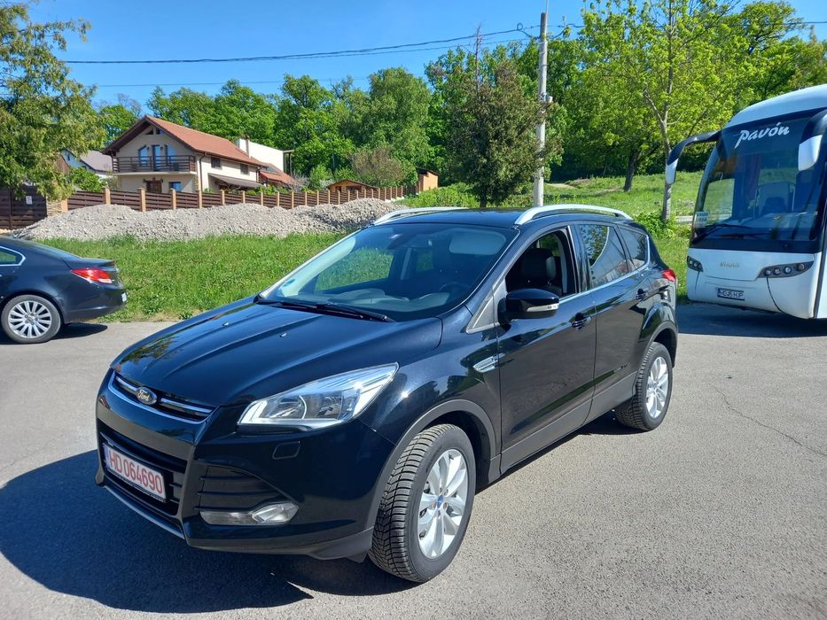 Ford Kuga 4×4 -Cutie automată