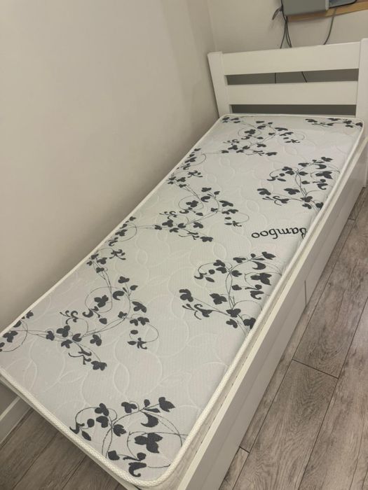Продам кровати(срочно)