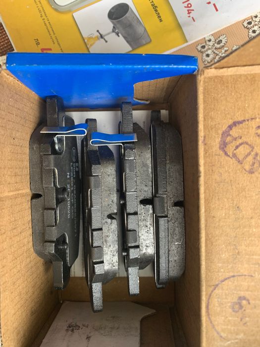 Накладки Delphi LP2501 Мазда 6 Mazda 6