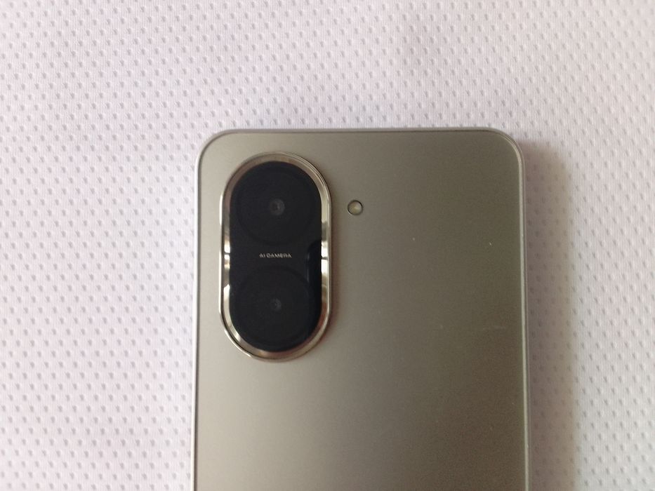 Redmi A5 - 128 GB  4 G si 64 GB