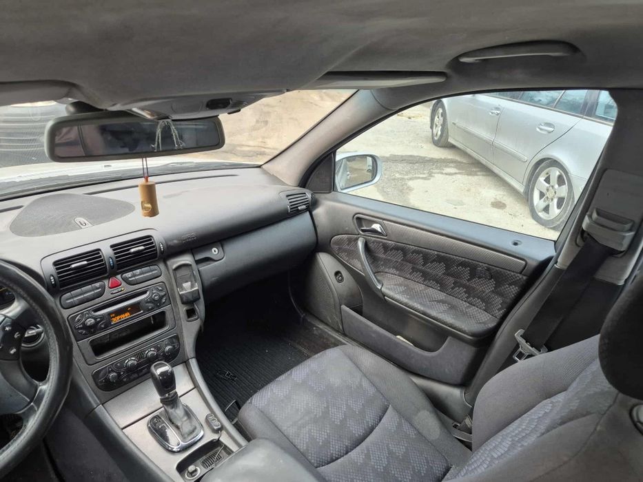 Mercedes W203 C220CDI 143кс 611 седан автоматик ЧАСТИ!