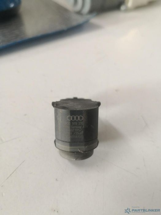 Senzor Parcare Fata Volkswagen Passat (3C2) [ 2005 - 2010 ] Oem