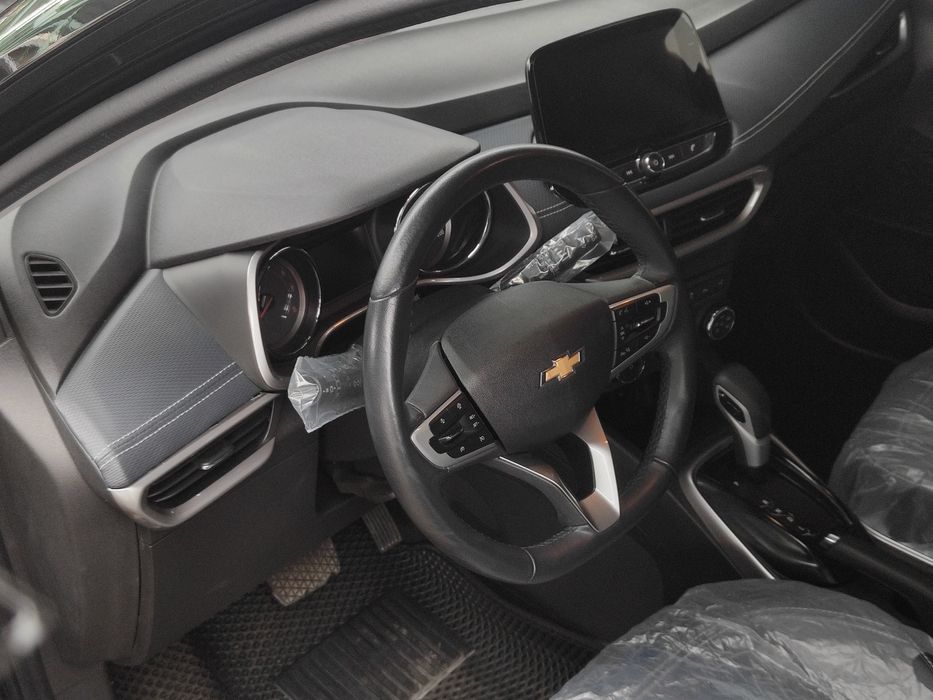 Tracker 2 Premier Plus Yengi 2024