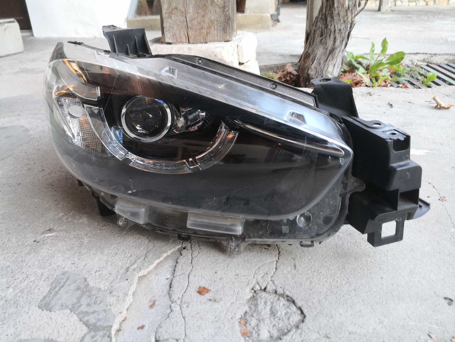 Фар Mazda CX5 FULL десен/Фар Мазда ЦХ5 Оригинален