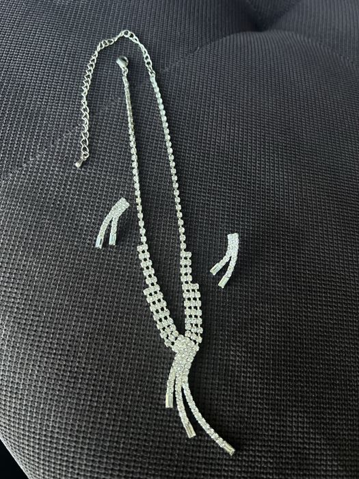 Set Bijuterii, cercei & colier