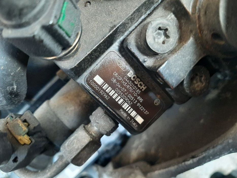 pompa inalta presiune 1.9 d  alfa romeo 159 147 fiat croma 0445010185