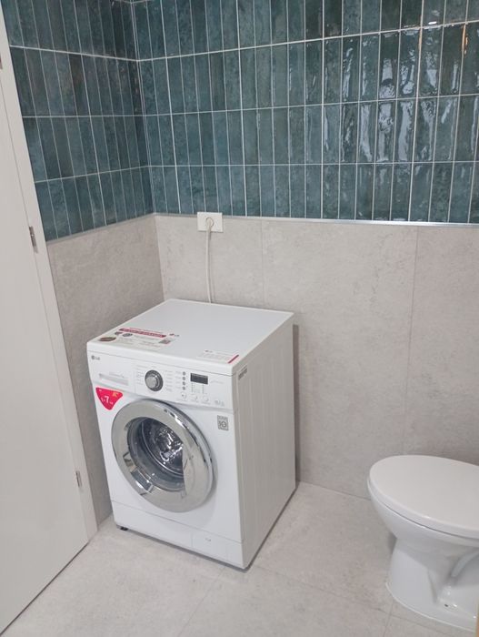 Vând Casă premium nouă utilată și mobilată 4 camere comuna Berceni, accep credit