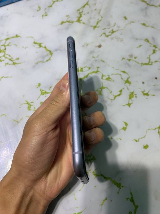 iPhone 11 ch/a norm xolatta