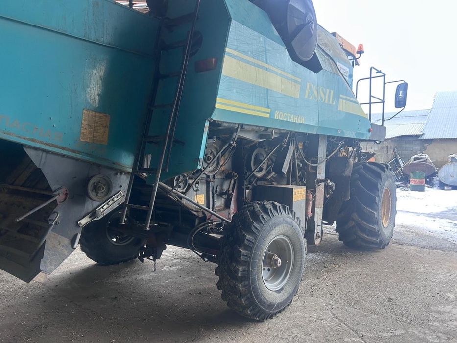 Продам комбайн пос. Жансугуров