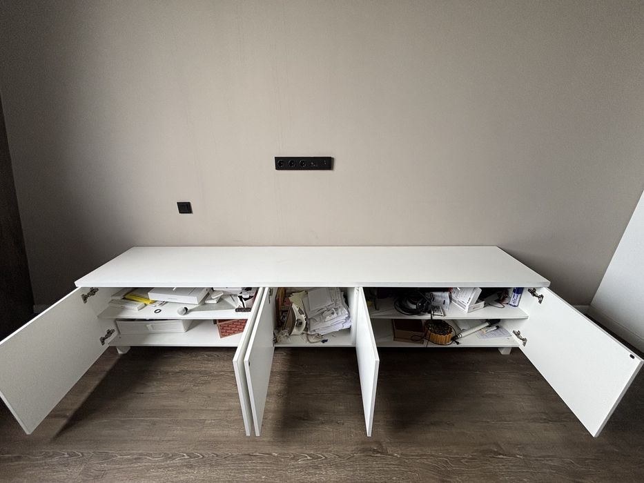 Тумба под телевизор