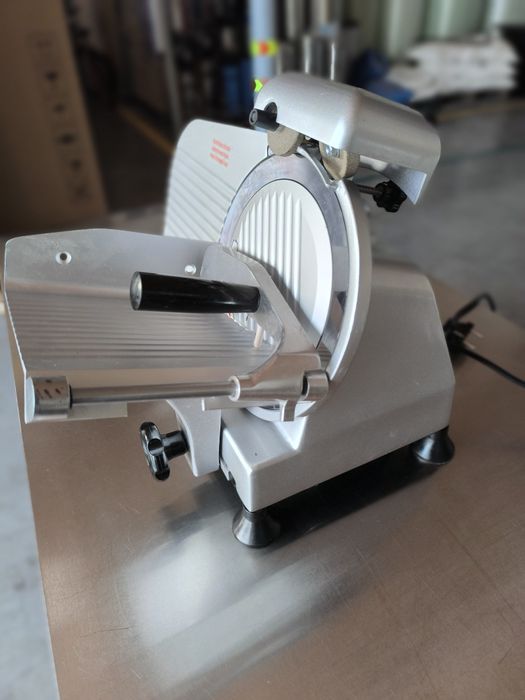 Гушт кескич, Гушт парраклагич, Слайсер. Мясорезка,