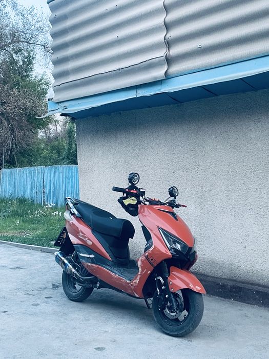 Продается м8 про 180 кубов беннали