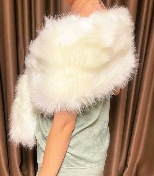 Rochie de mireasa by Wedding Store(COnstanta) si accesorii.