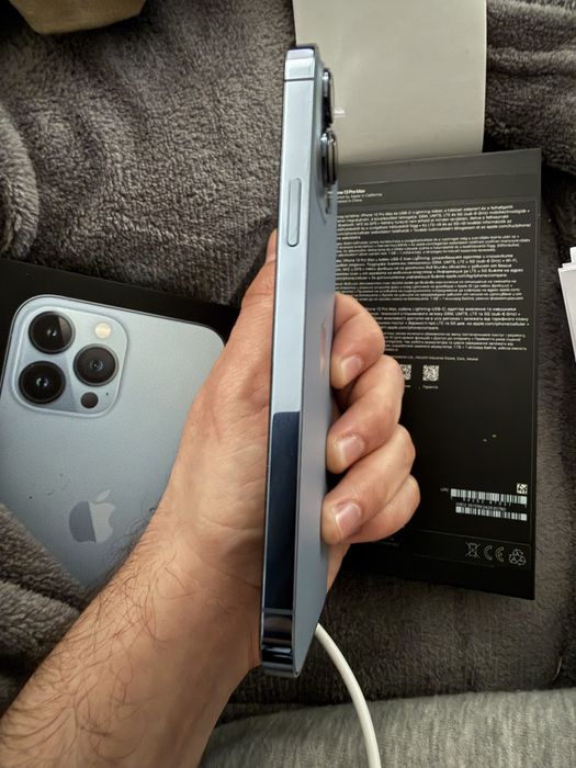 iPhone 13 Pro Max - неразличим от нов