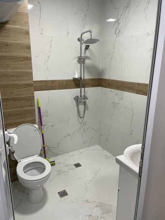 Дава се под наем Двустаен апартамент в Пловдив, Център - 77 кв.м за 460 € - Снимка #3