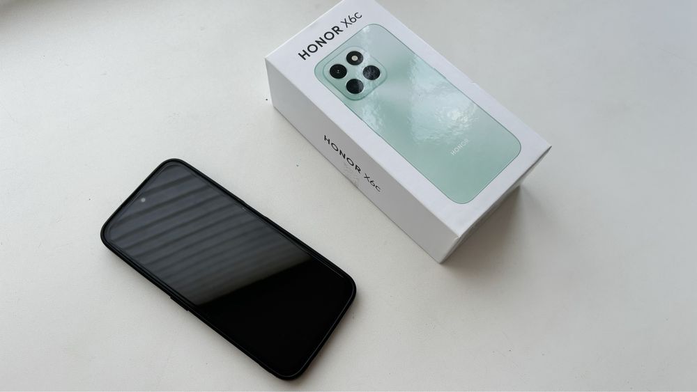 Продам телефон Honor x6c 256 gb