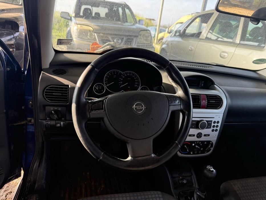 Opel Corsa C 1.2 16v -59KW /2005/- на части