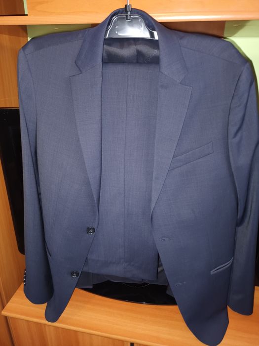 Costum bărbați diferite modele