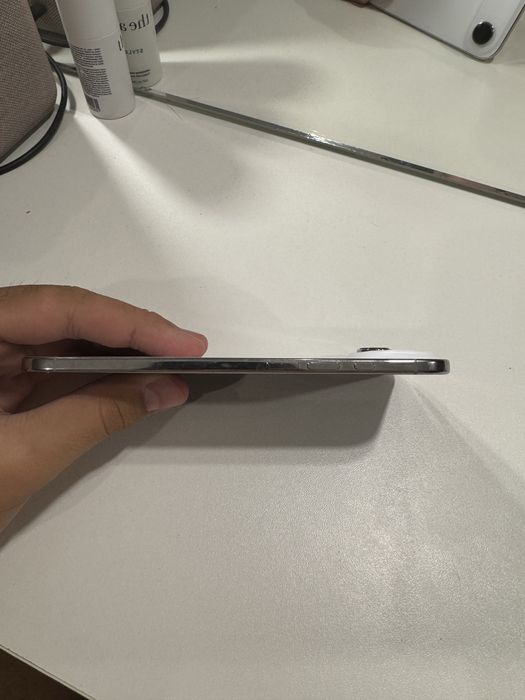 iPhone 17 air в новом состоянии