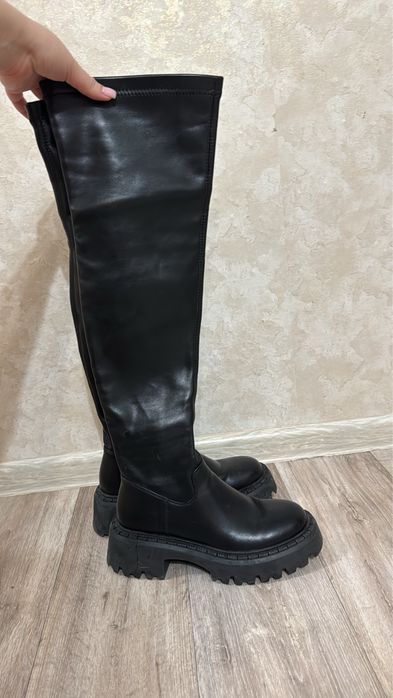 Продам стильные ботфорты