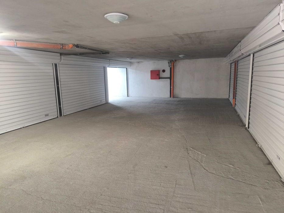 Дава се под наем Гараж / Паркомясто в Стара Загора, Аязмото - 21 кв.м за 66.3 € - Снимка #2