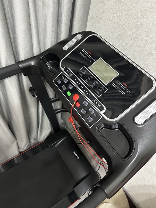 Беговая дорожка.