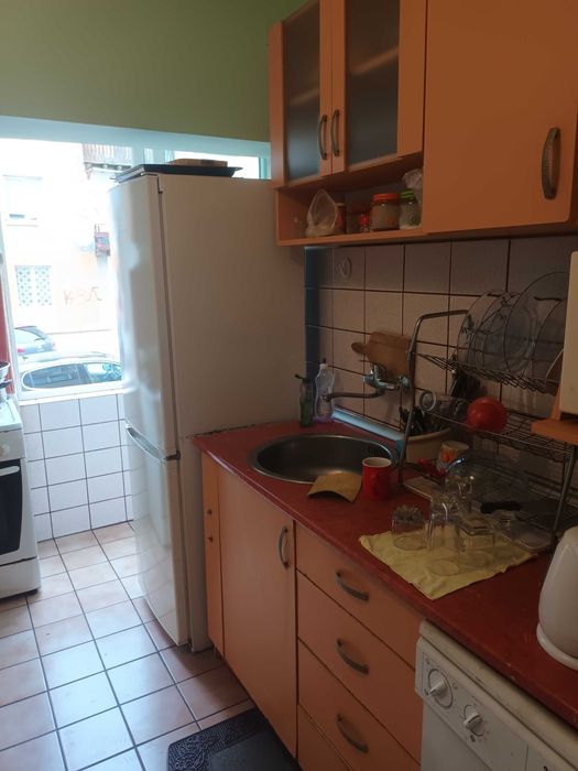 Продава се Тристаен апартамент в Перник, Център - 76 кв.м за 1132 €/кв.м - Снимка #8