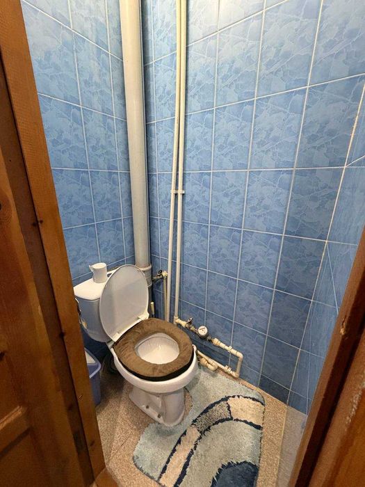 Продаётся 2х комн квартира на 1 этаже Ор-р  5 микрорайон Навруз