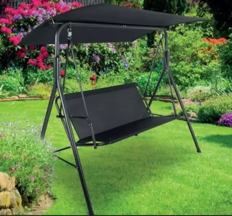 Градинска люлка със сенник черна Триместна