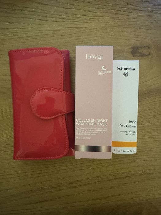 ЛОТ Портмоне + колагенова маска + дневен крем