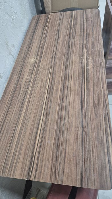 Продам маникюрный стол