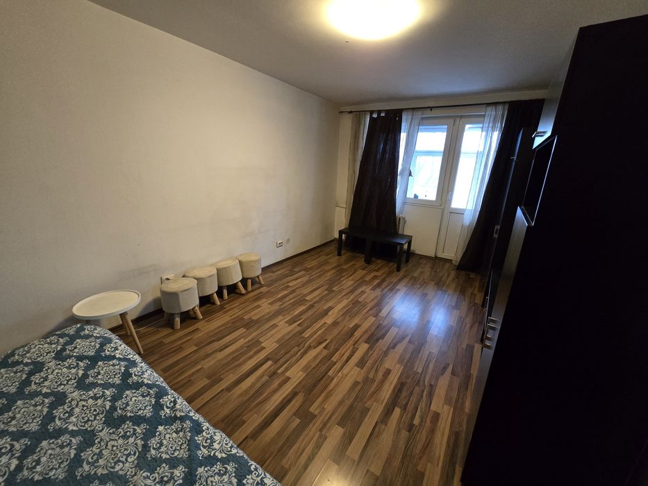 Închiriez apartament 3 camere Sos Giurgiului